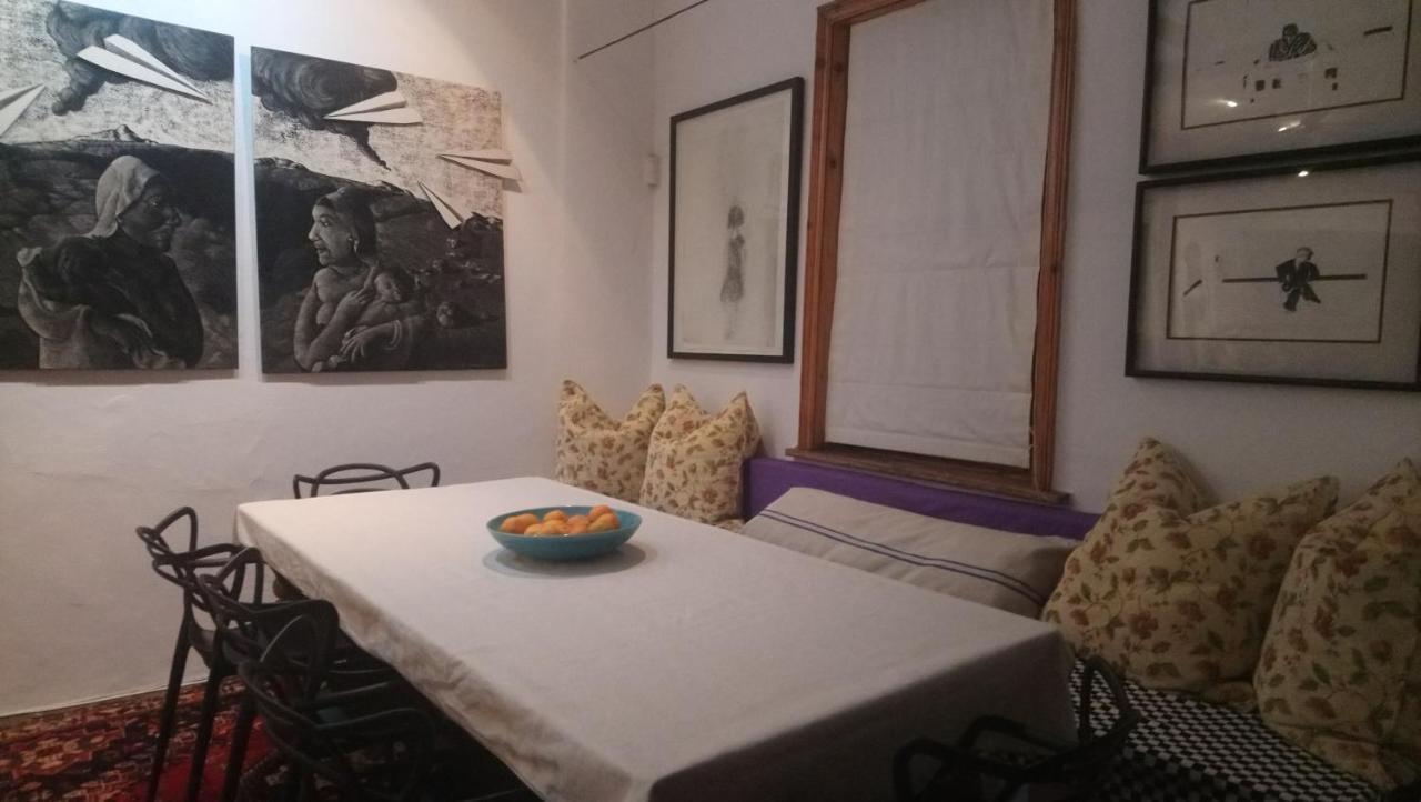 Black Cottage Smithfield Luaran gambar